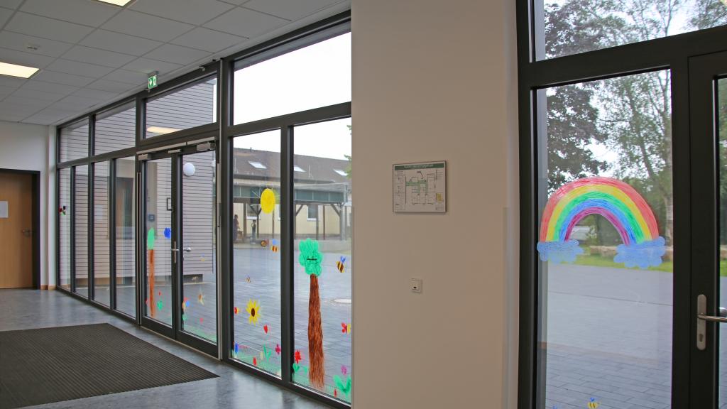 Eingangsbereich der modularen Heideschule Ganztagsschule Schwerte