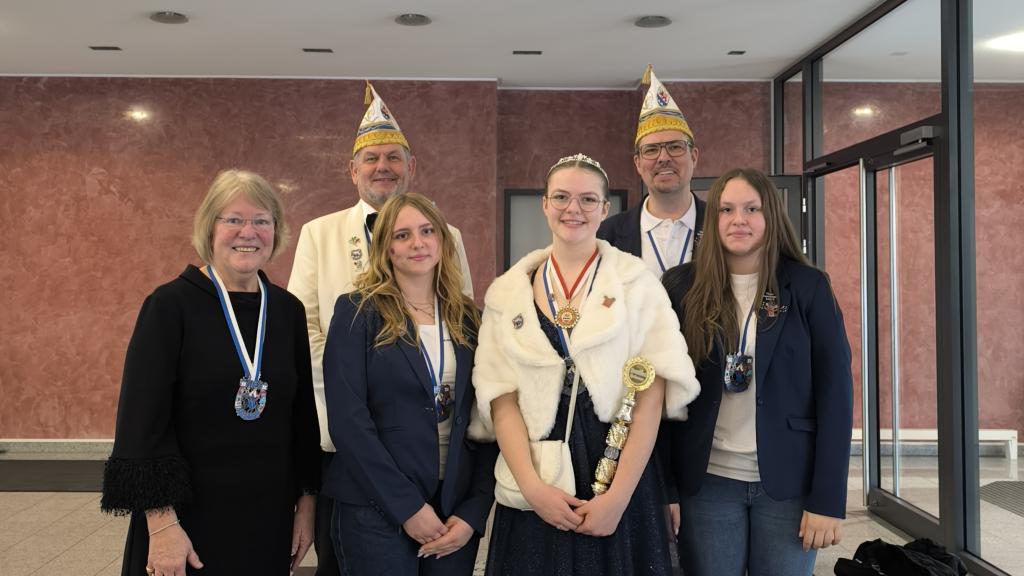 Gruppenbild mit Prinzessin Liya 